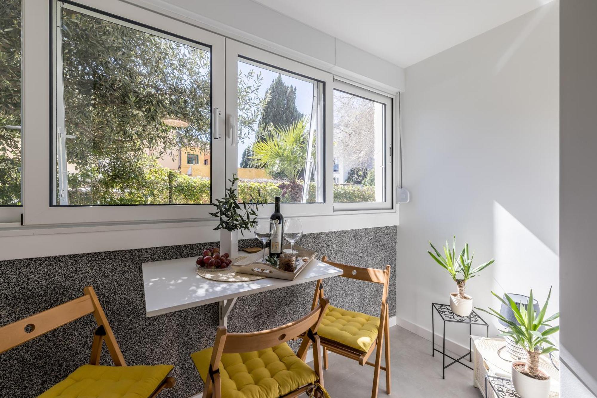Olive Shade - Apartment Near The Beach スプリト エクステリア 写真