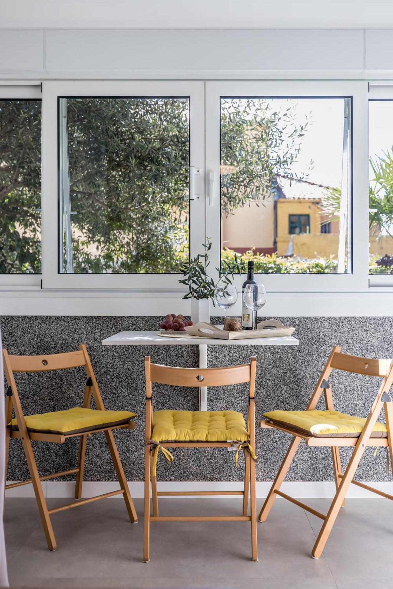 Olive Shade - Apartment Near The Beach スプリト エクステリア 写真