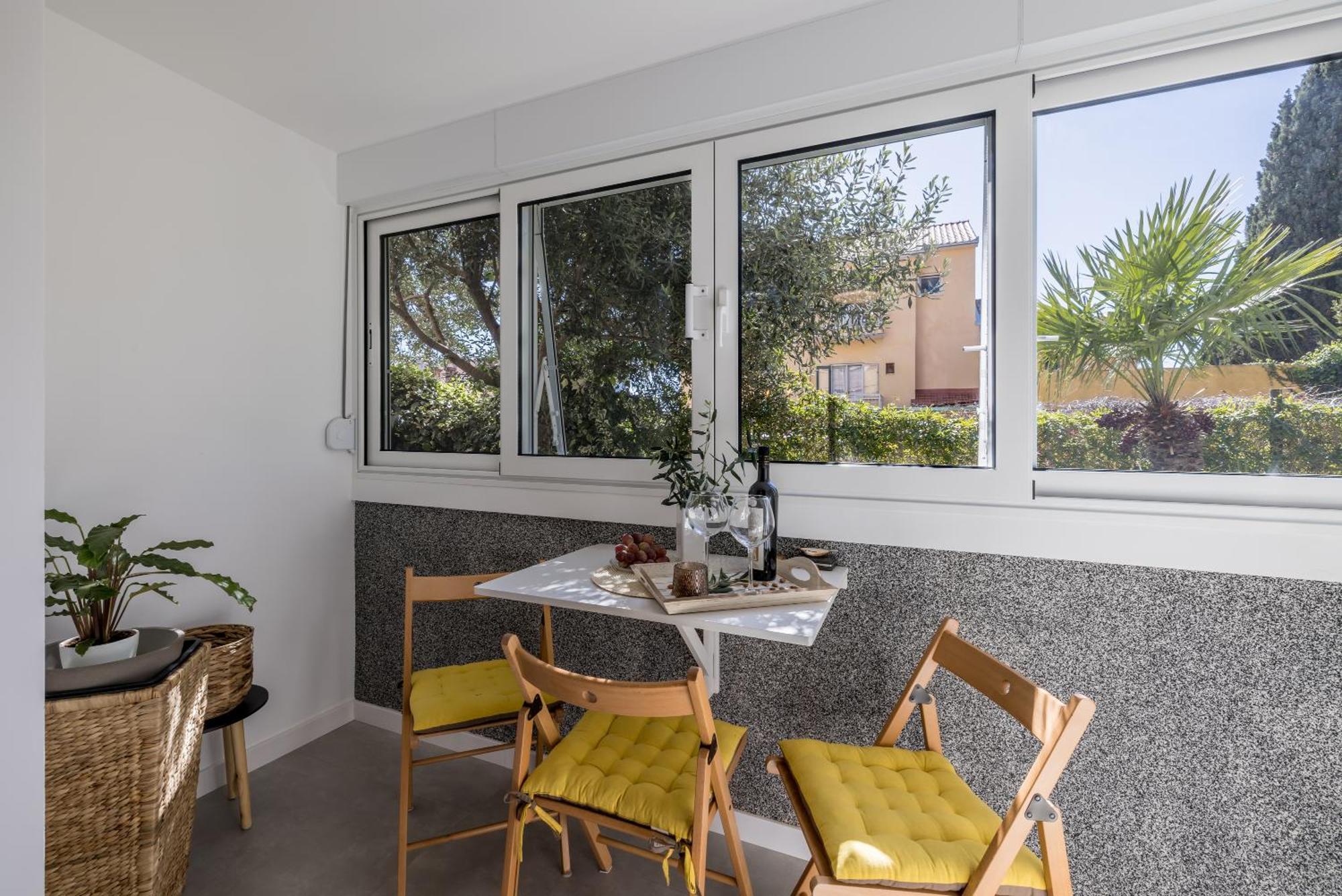 Olive Shade - Apartment Near The Beach スプリト エクステリア 写真